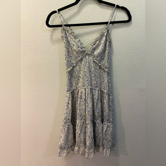 Floral dress - Picture 1 of 5